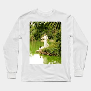 San Francisco among animals Long Sleeve T-Shirt